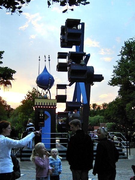 レトロな大人の遊園地 チボリ 北欧book