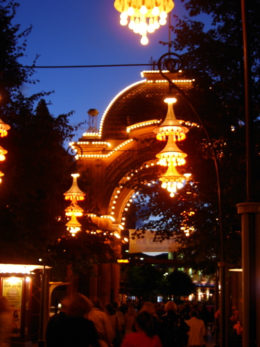 レトロな大人の遊園地 チボリ 北欧book